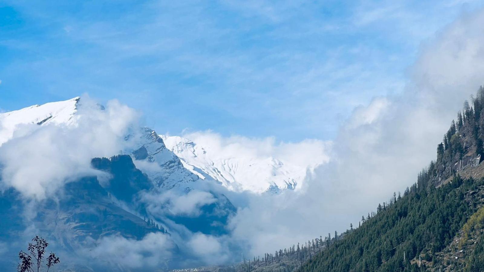 Vyas Vatika Hotel Manali  Exterior photo