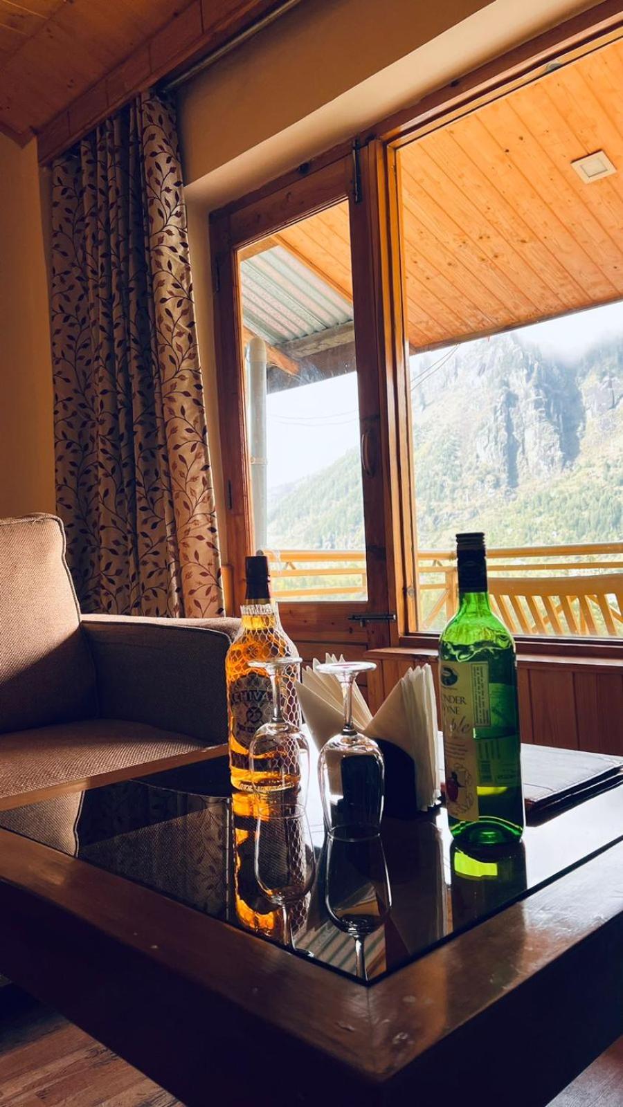 Vyas Vatika Hotel Manali  Exterior photo