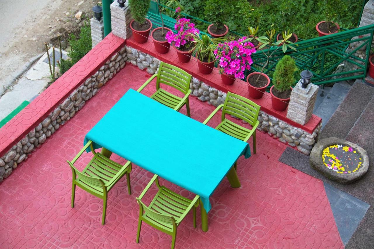 Vyas Vatika Hotel Manali  Exterior photo
